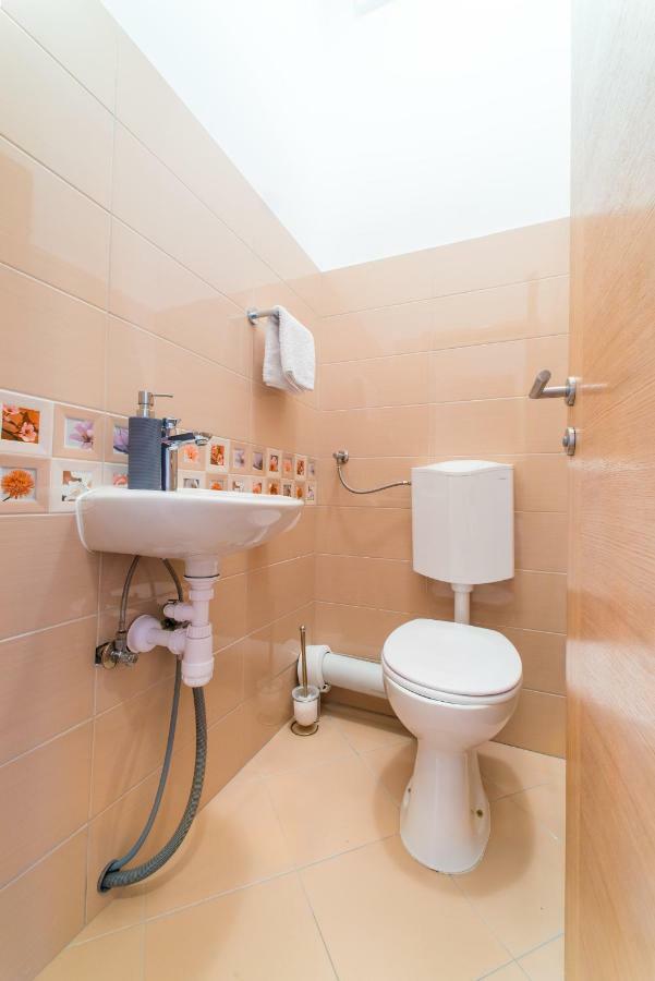 Red Rose Apartman Split Kültér fotó